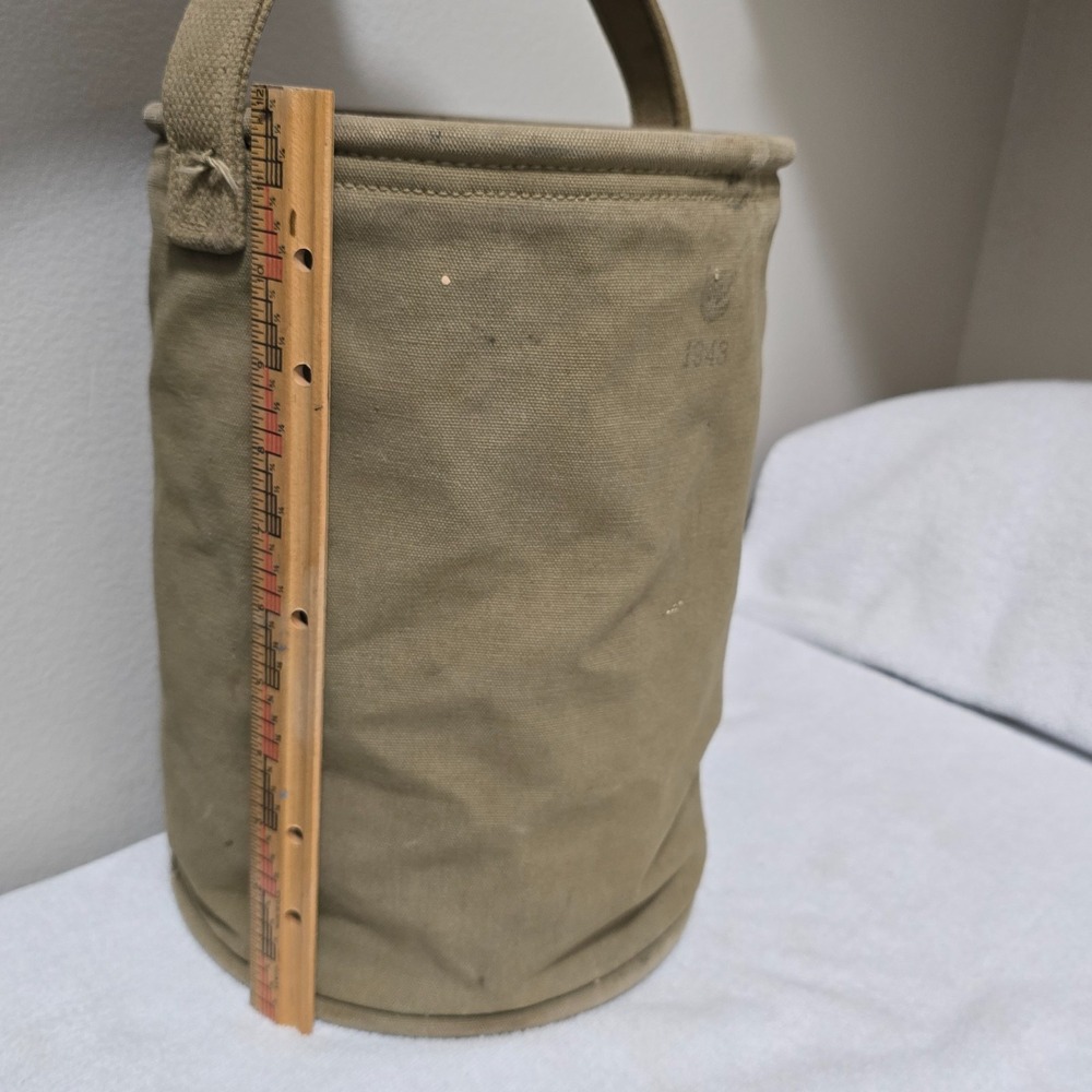 WWII US Military Army Canvas Water Bucket 1943 Collapsible Jeep Cavalry Pail - Picture 15 of 16